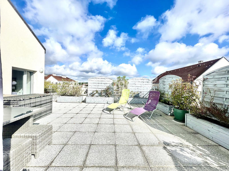 Appartement - 80 m² - 4 pièces