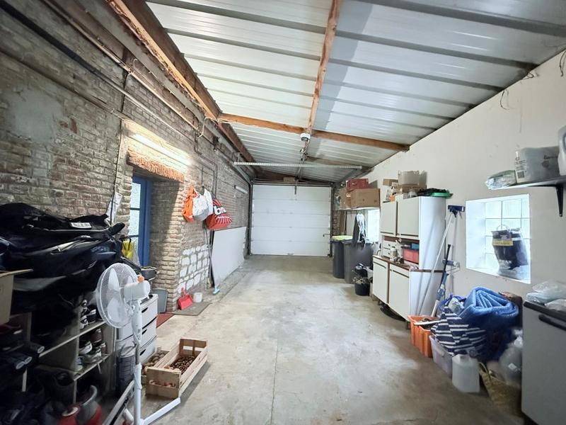 Maison - 230 m² - 4 pièces