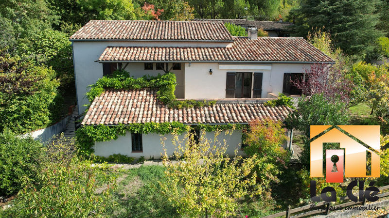 Maison - 134 m² - 5 pièces