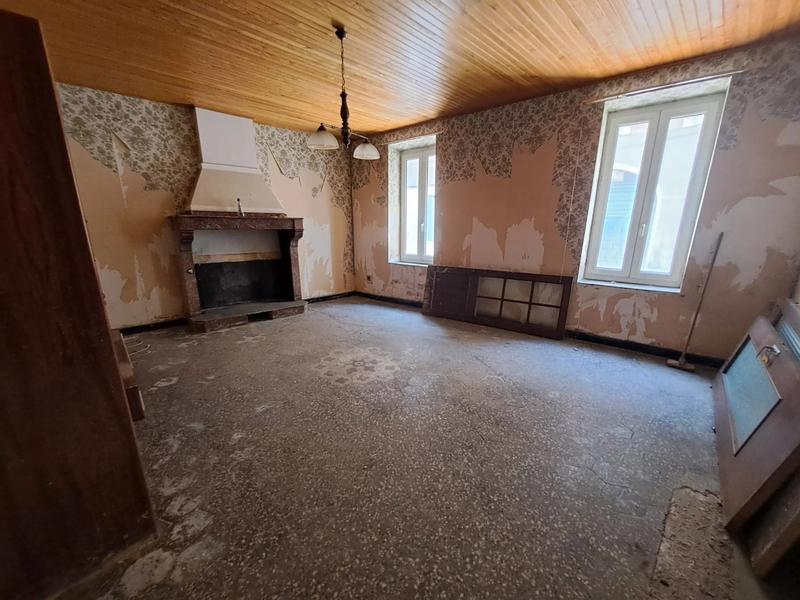 Maison - 166 m² - 8 pièces