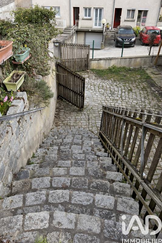 Maison - 121 m² - 5 pièces