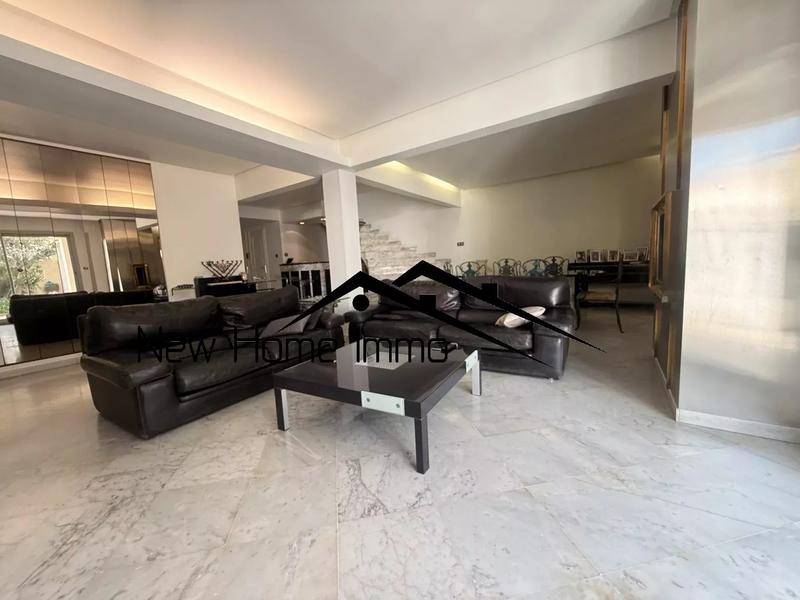 Appartement - 188 m² - 5 pièces