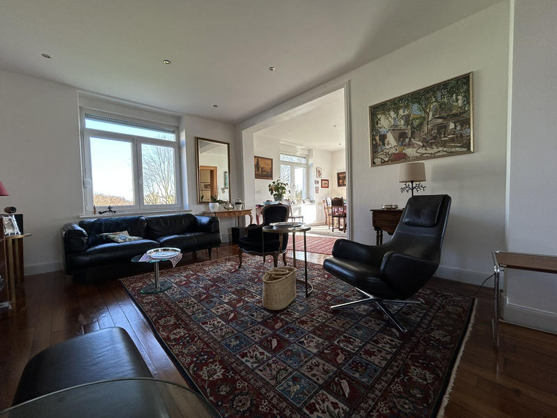 Maison - 178 m² - 7 pièces