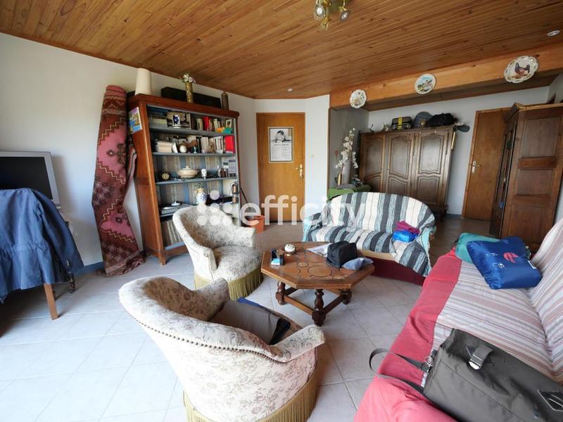 Maison - 163 m² - 8 pièces