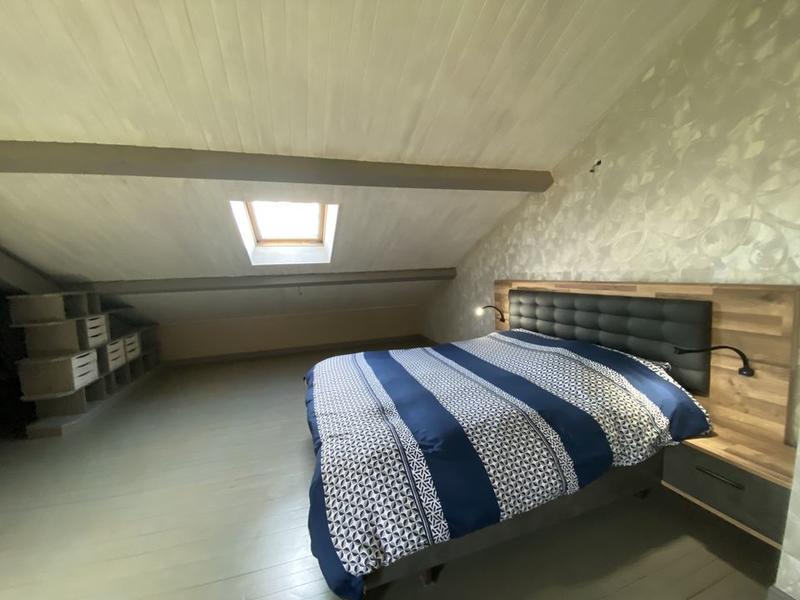 Maison - 200 m² - 7 pièces