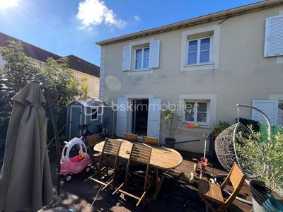 Appartement - 77 m² - 4 pièces