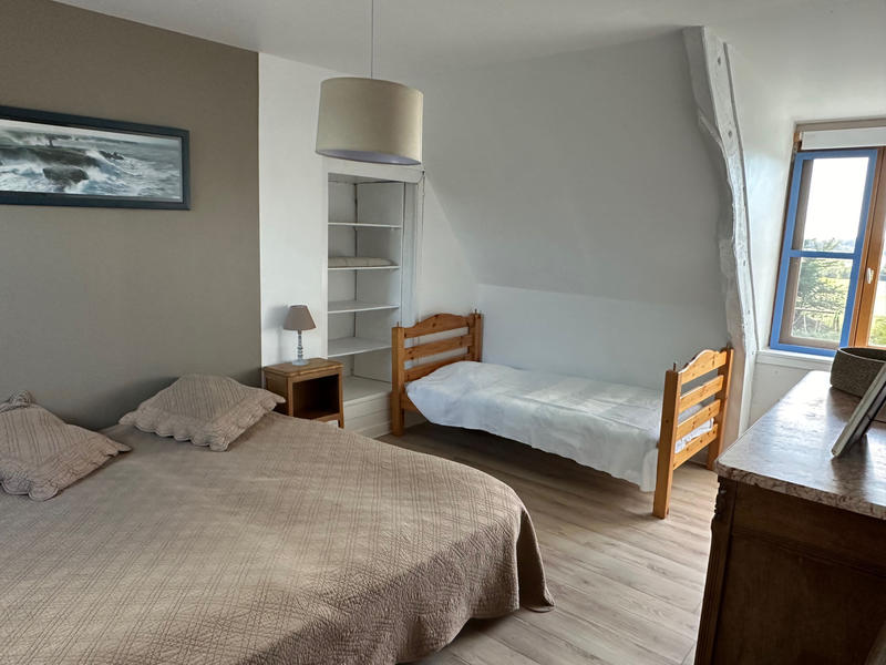 Maison - 80 m² - 5 pièces