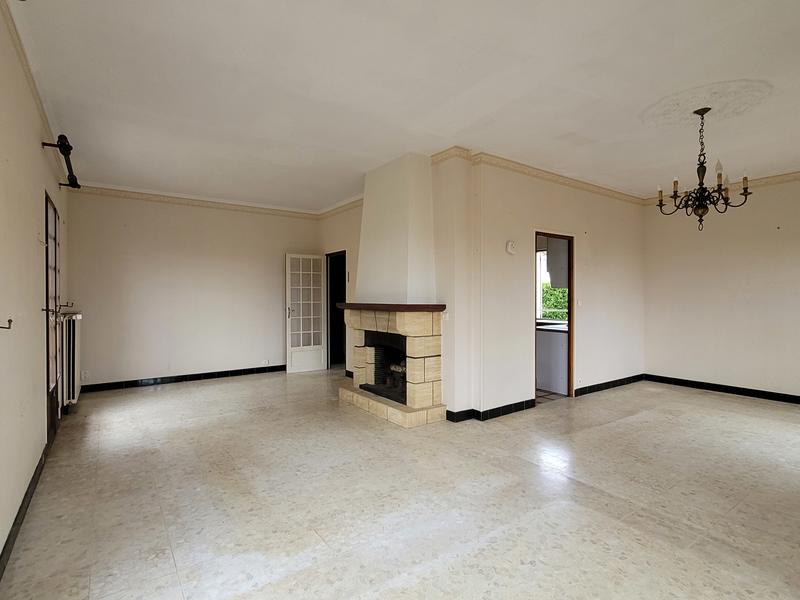 Maison - 99 m² - 5 pièces