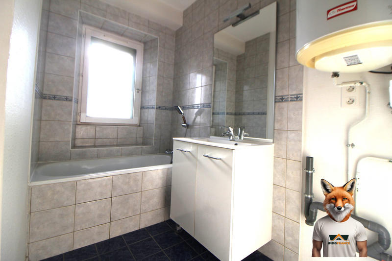 Appartement - 90 m² - 5 pièces