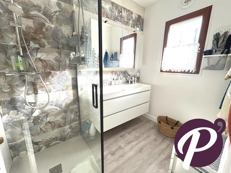 Maison - 140 m² - 4 pièces