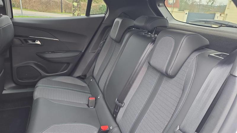 Peugeot 2008 II 1.5 BlueHDi 110 Allure Business