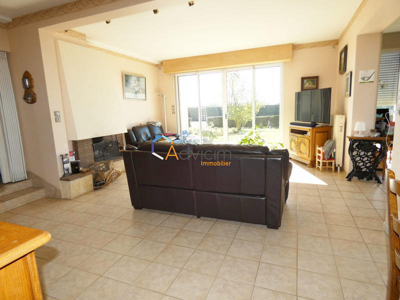 Maison - 226 m² - 7 pièces