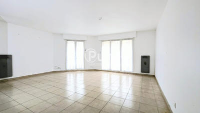 Appartement - 61 m² - 2 pièces