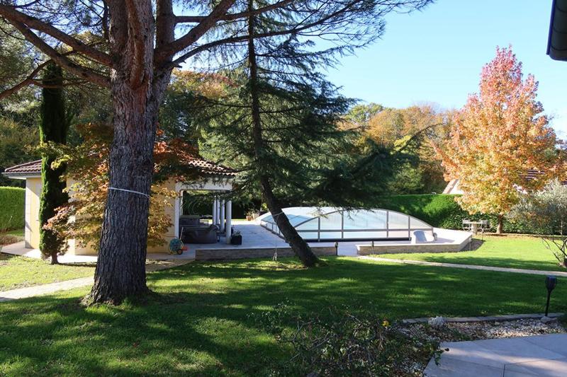 Maison d'architecte - 220 m² - 6 pièces