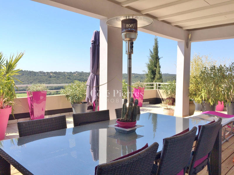 Villa - 157 m² - 6 pièces