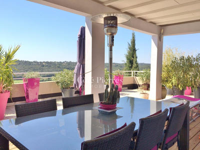 Villa - 157 m² - 6 pièces