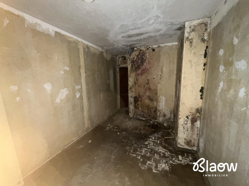 Appartement - 102 m² - 5 pièces