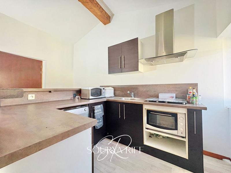 Appartement - 60 m² - 2 pièces