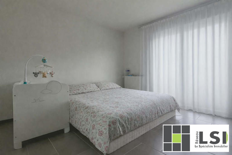 Maison - 130 m² - 9 pièces