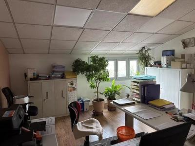 Bureau - 390 m² - 4 pièces
