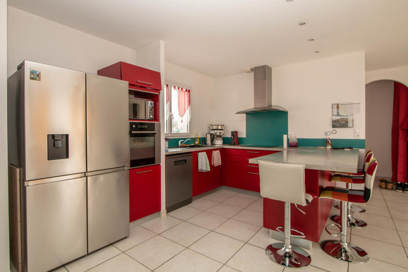 Maison - 137 m² - 6 pièces