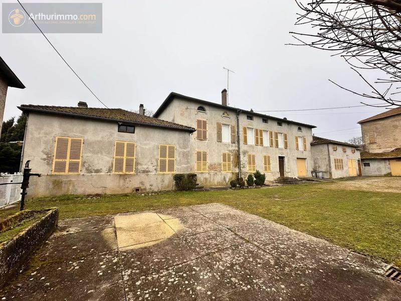 Maison - 400 m² - 12 pièces