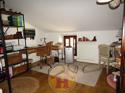 Maison - 102 m² - 5 pièces