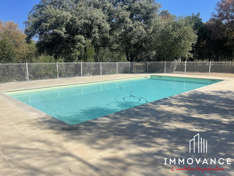 Appartement - 81 m² - 3 pièces