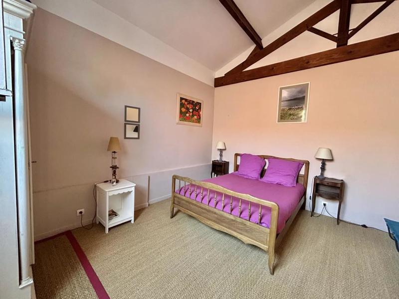 Propriété - 288 m² - 13 pièces