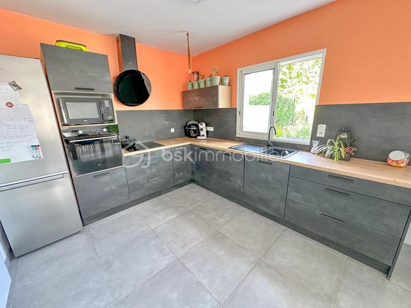 Maison - 90 m² - 4 pièces