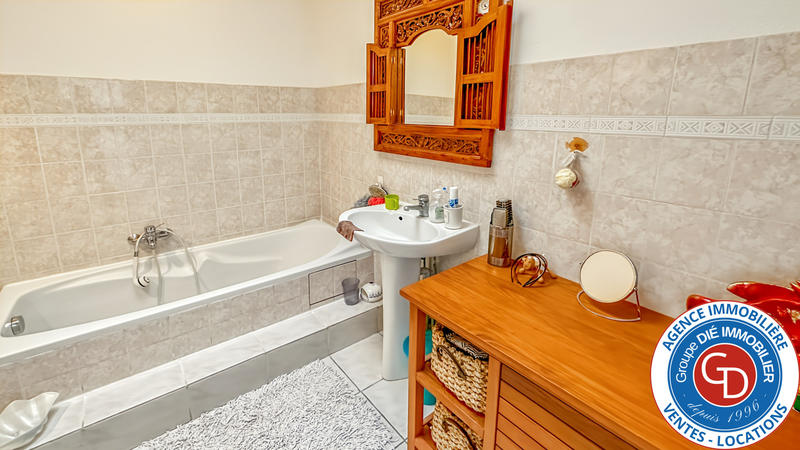 Maison - 73 m² - 3 pièces