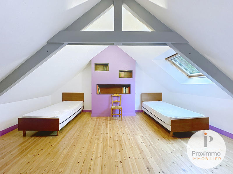 Maison - 104 m² - 4 pièces