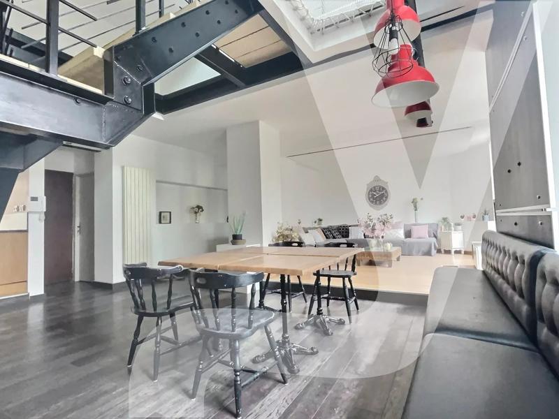 Duplex - 115 m² - 5 pièces