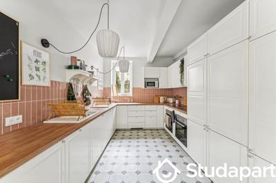 Chambre - 9 m² - 1 pièce