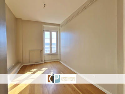 Appartement - 127 m² - 5 pièces
