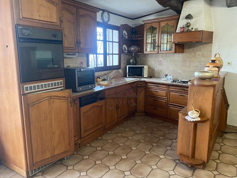 Maison - 140 m² - 8 pièces