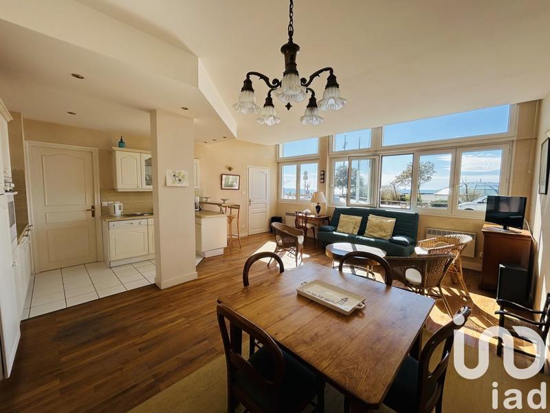 Appartement - 82 m² - 4 pièces