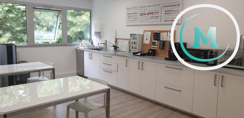 Bureau - 600 m² - 18 pièces