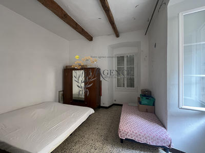 Appartement - 81 m² - 3 pièces