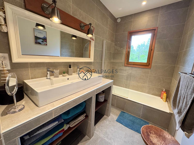 Châlet - 170 m² - 6 pièces