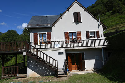 Maison - 131 m² - 9 pièces