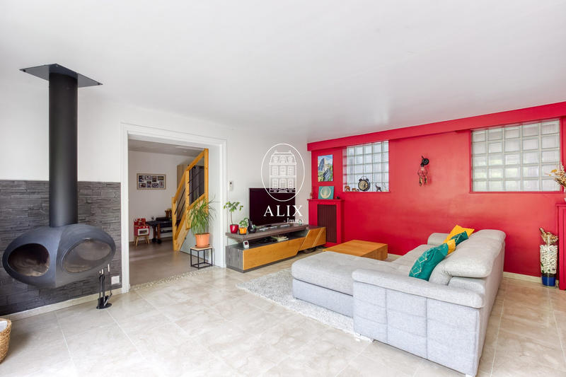 Maison - 150 m² - 6 pièces