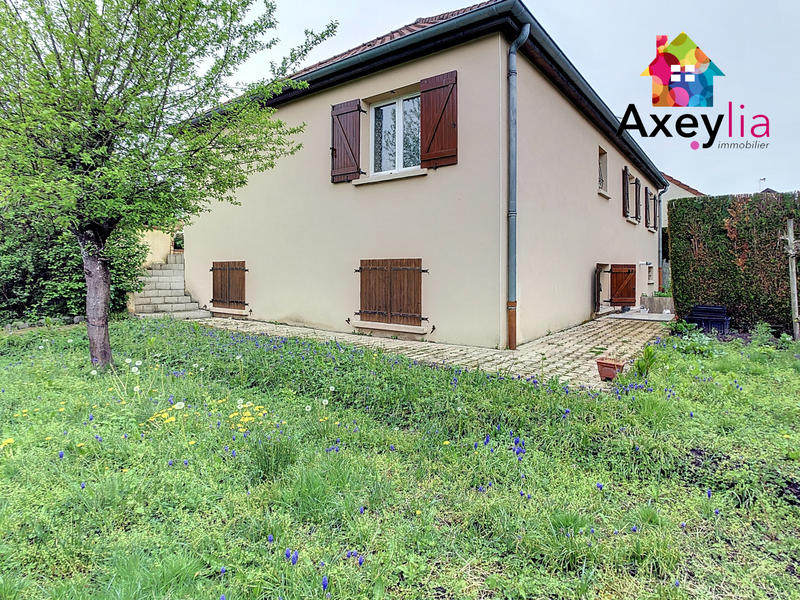 Maison - 160 m² - 7 pièces