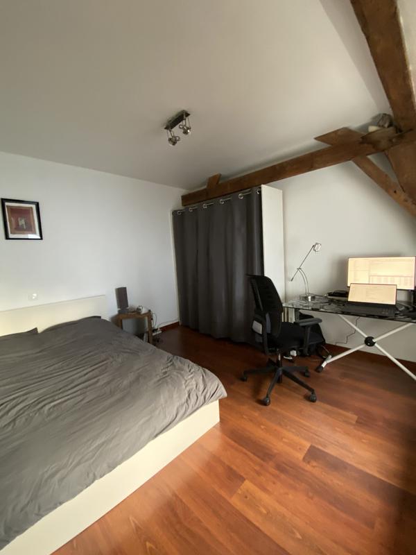 Maison - 200 m² - 9 pièces