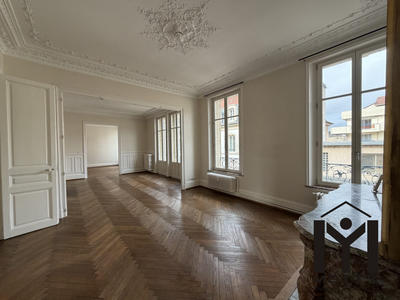 Appartement - 133 m² - 4 pièces