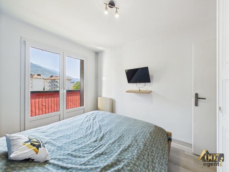 Appartement - 75 m² - 3 pièces