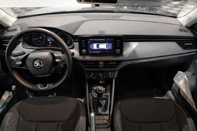 Skoda Kamiq 1.0 Tsi 12v Gpf 110 cv Young Edition