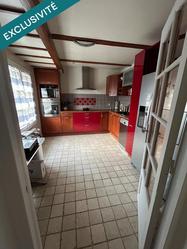 Maison - 189 m² - 8 pièces