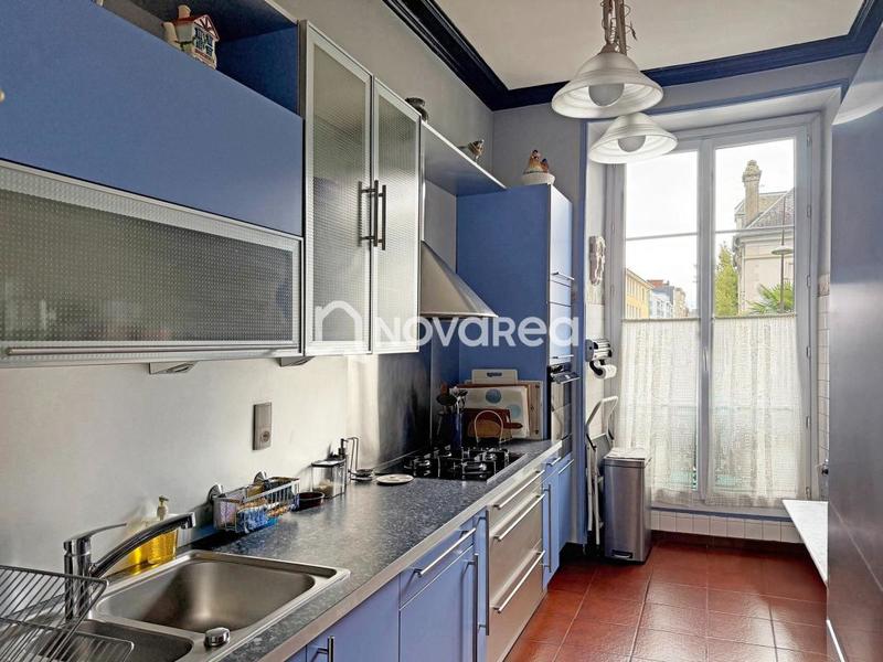 Appartement - 188 m² - 5 pièces