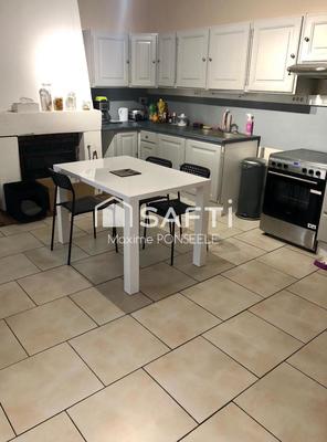 Maison - 202 m² - 5 pièces